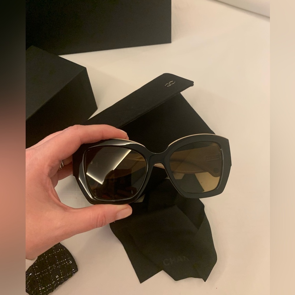 Authentic brand new Limited edition Chanel sunglasses. Must have this season!